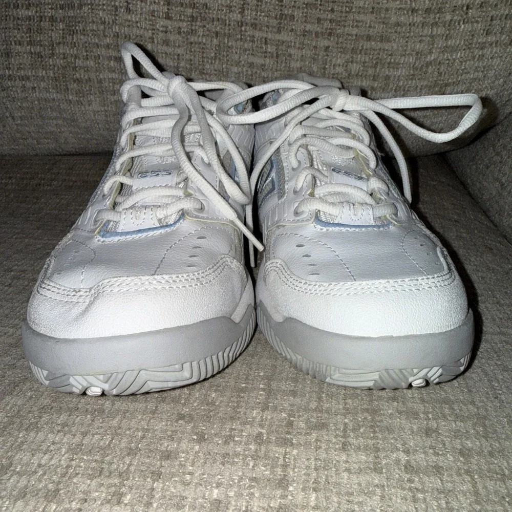 New Balance 653‎ Women's Size 11 White Blue Chunky Tennis Shoes Sneakers